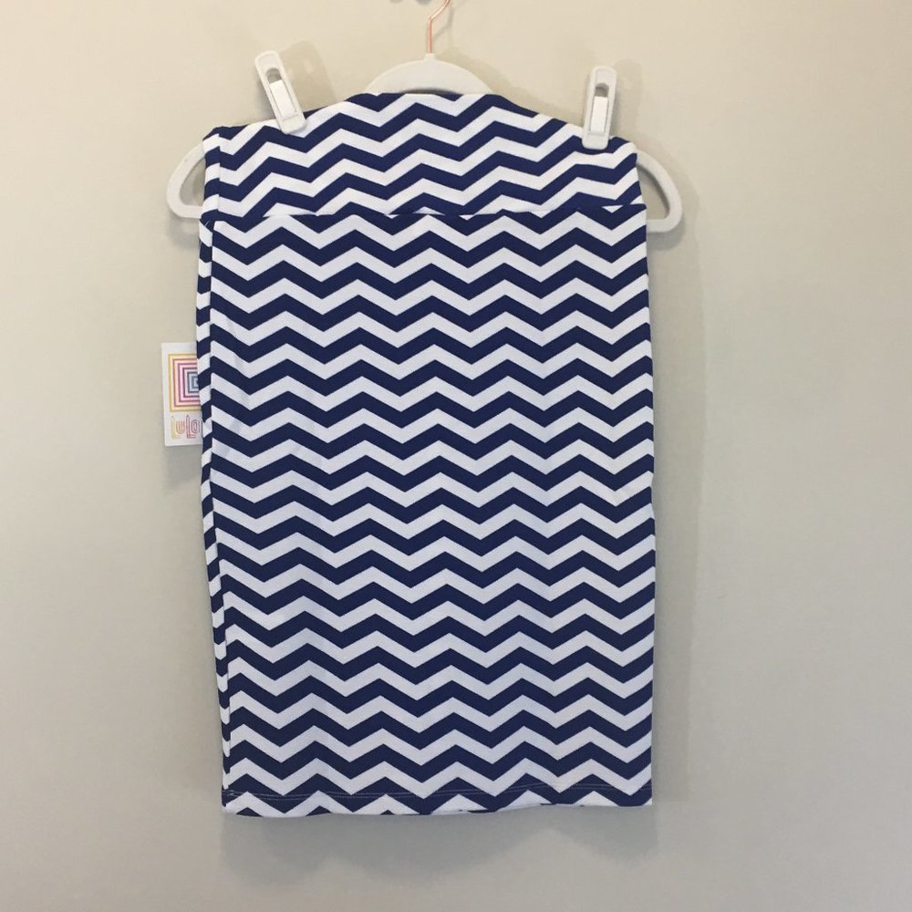 💕 2/$25 SALE LuLaRoe CASSIE skirt SMALL (6-8)